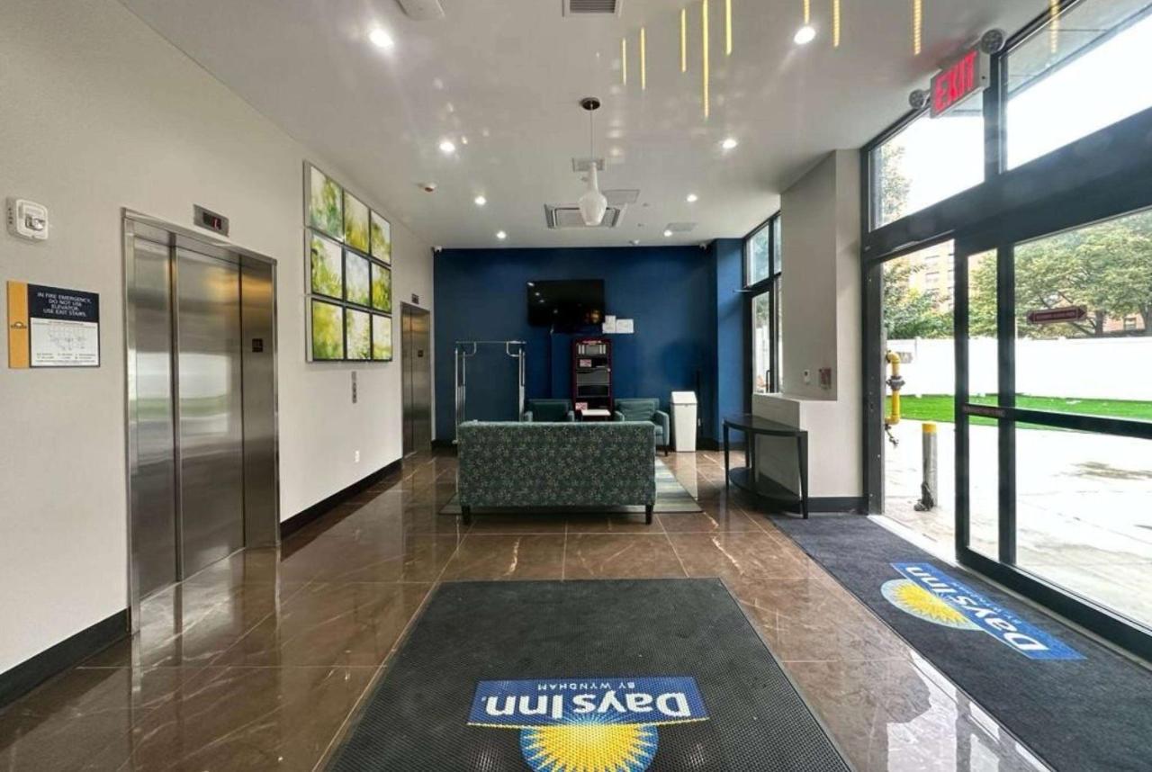 Days Inn By Wyndham Brooklyn Eastern Parkway New York Extérieur photo